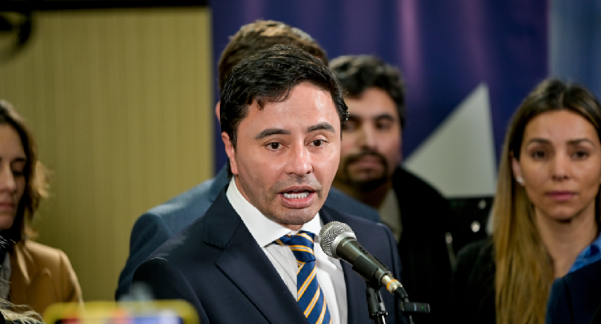 La guerra entre los comandos de Kast y Matthei por dichos de Mañalich por descuelgues: Carter acusó manipulación de la figura de Piñera