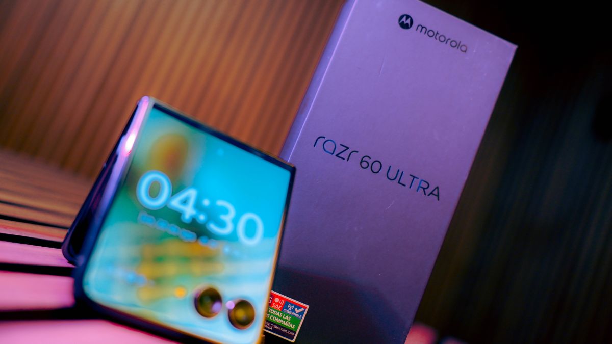 Reseña al Motorola Razr 60 Ultra: así luce la madurez de los smartphones plegables