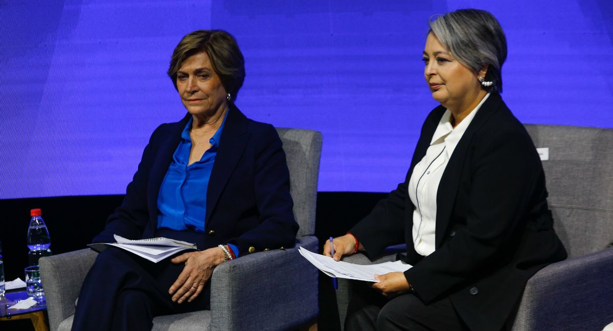 Evelyn Matthei y Jeannette Jara