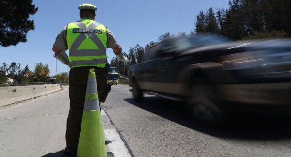 Conducto chileno no respeta límites de velocidad