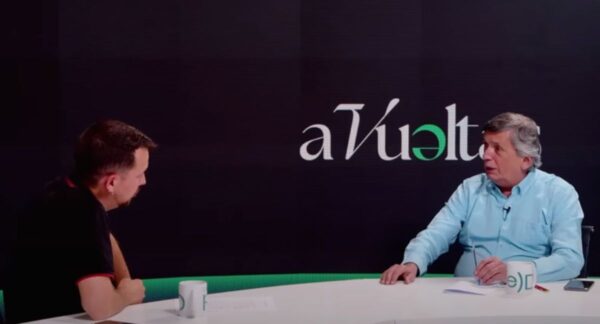 Lautaro Carmona y Pablo Iglesias