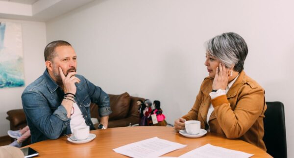 Rodrigo Goldberg y Jeannette Jara