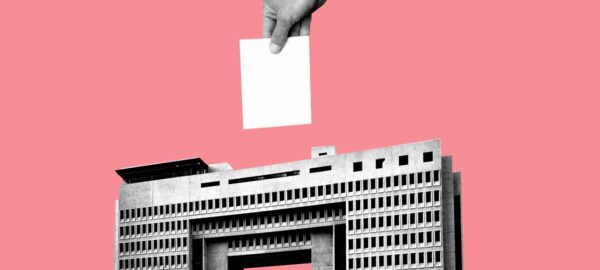 Columna Marco Moreno
