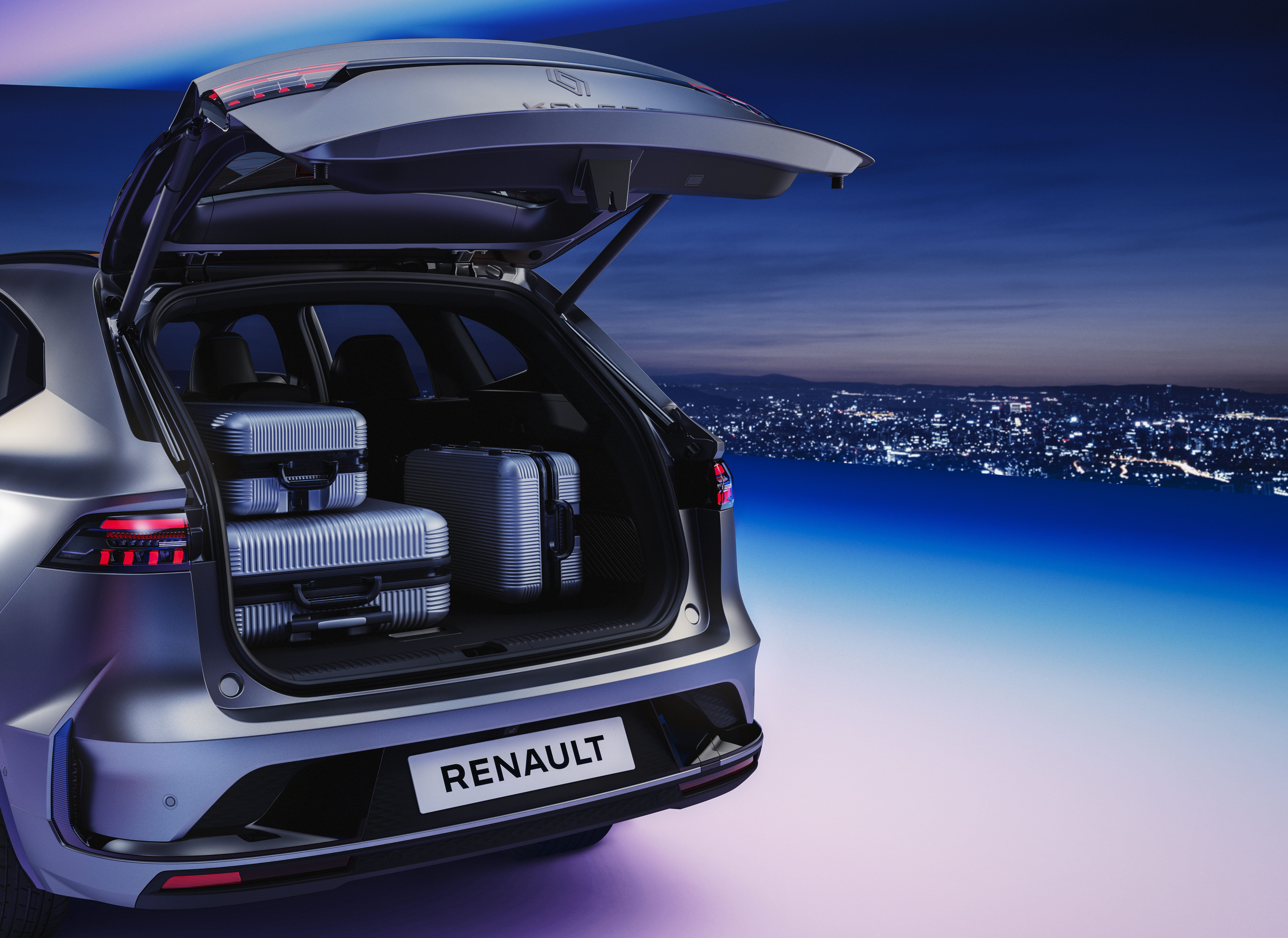 Nuevo Renault Koleos llega a Chile con versión híbrida E-Tech