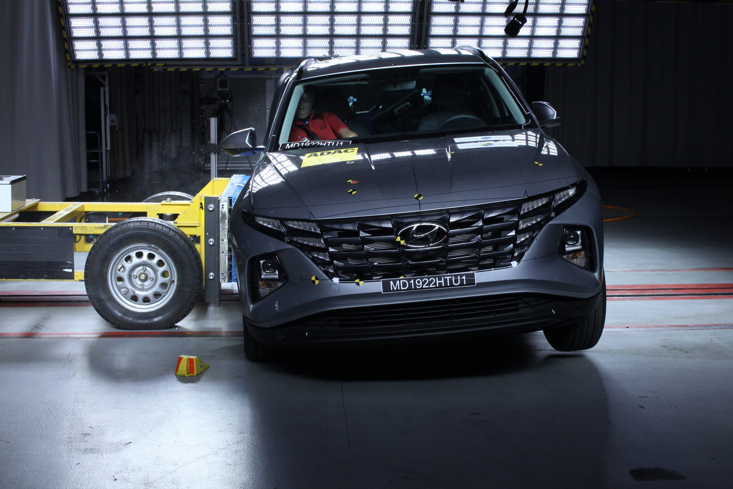 Hyundai Tucson cinco estrellas Latin NCAP: Seguridad vs Basalt