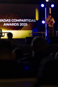 Inicio y espectadores del Miradas Compartidas Awards 2025.