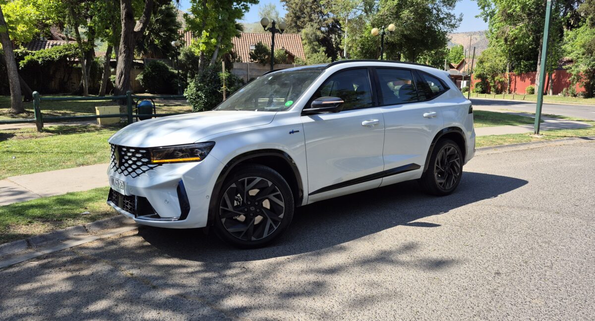 Koleos Alpine E-Tech híbrido.