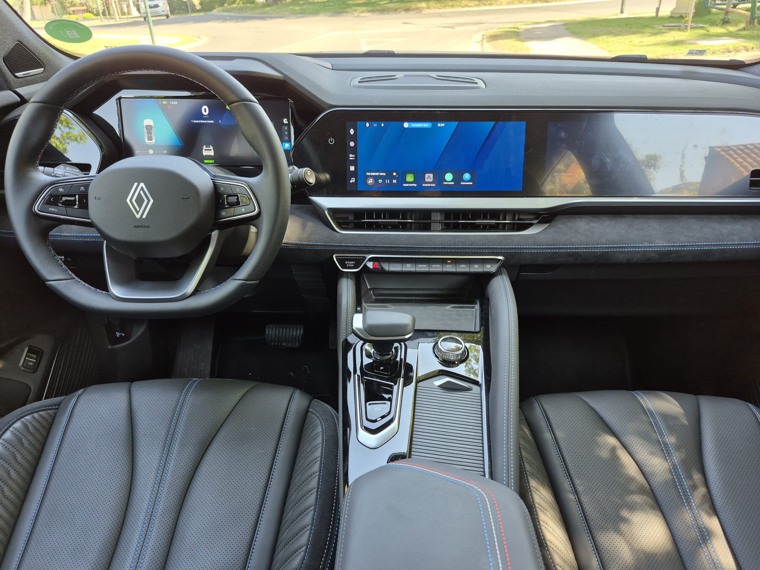 Koleos Alpine E-Tech híbrido.