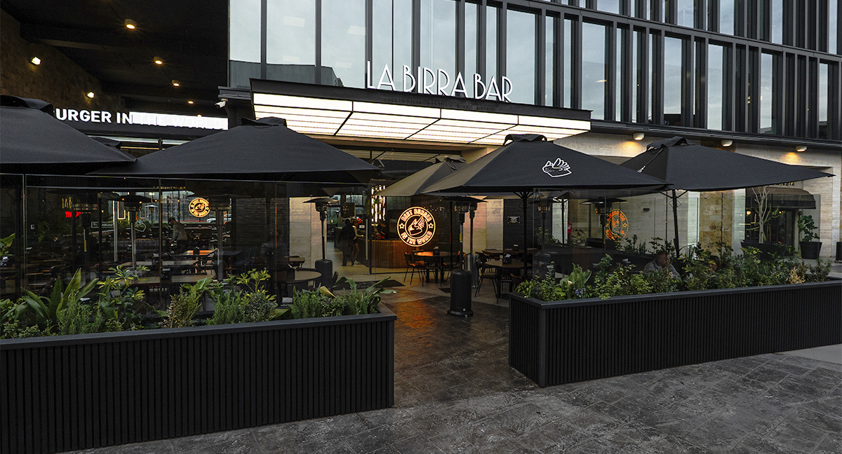 La Birra Bar Bombando no Chile: Expansão Explosiva com Novas Lojas e Conquista de Paladares!