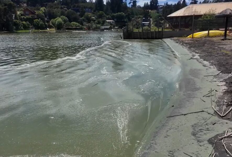 Lago Vichuquén contaminado