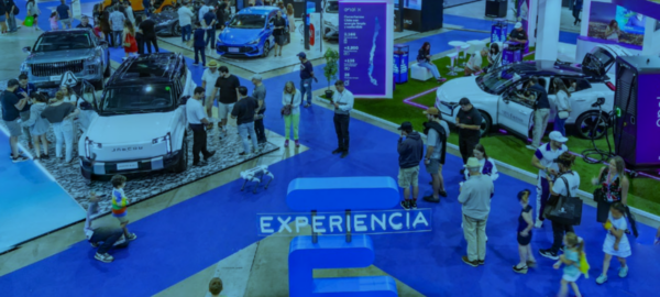 Foto superior de Experiencia E 2025.