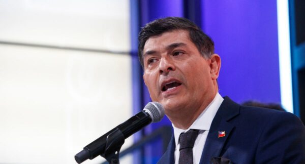Delegación presidencial desmiente a Parisi