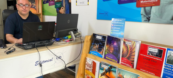 Foto de Editorial Cid, donde tienen los mejores libros para PAES.