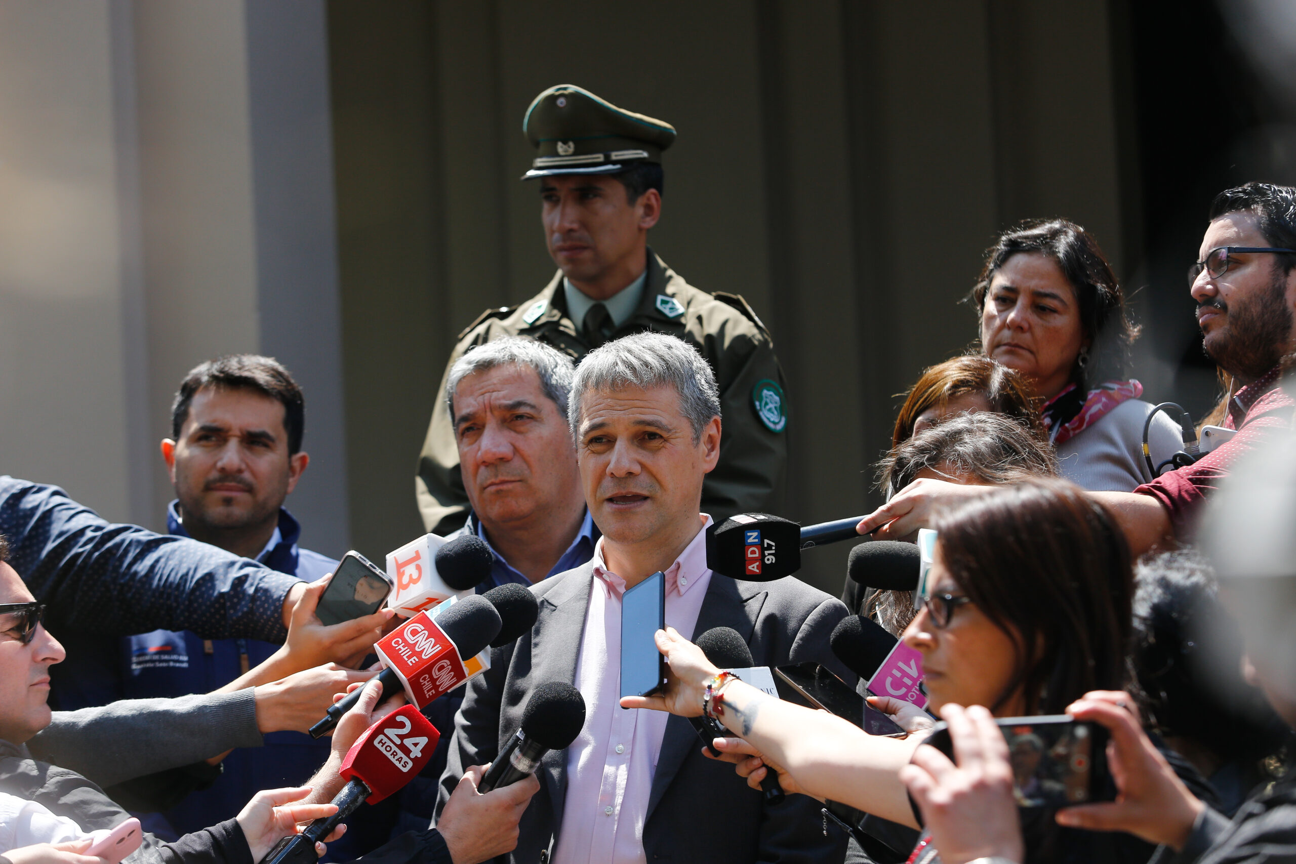 Rodrigo Roco, exjefe de Educación de Santiago, ante acusaciones de ...
