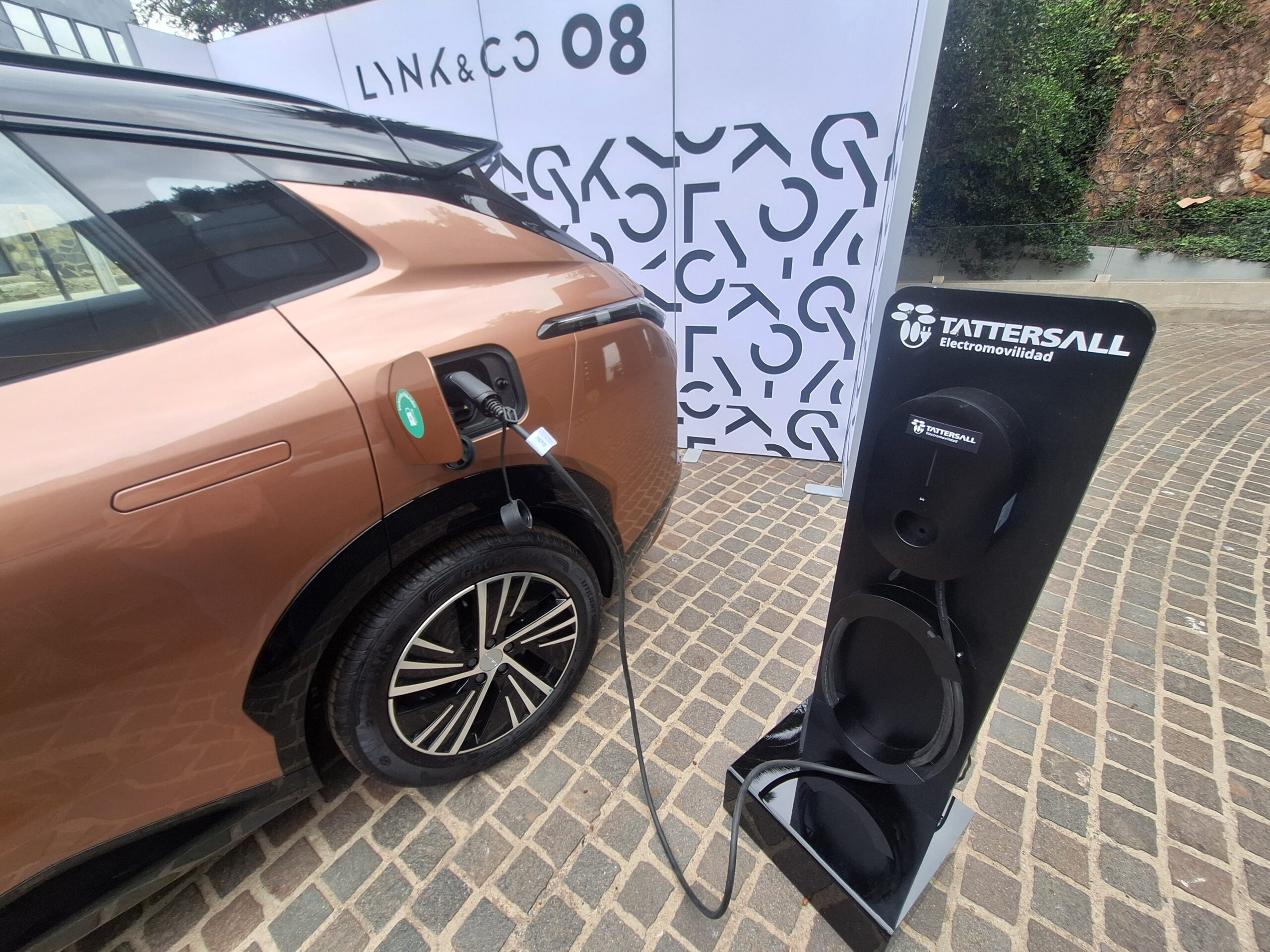 Lynk & Co 08 en Chile