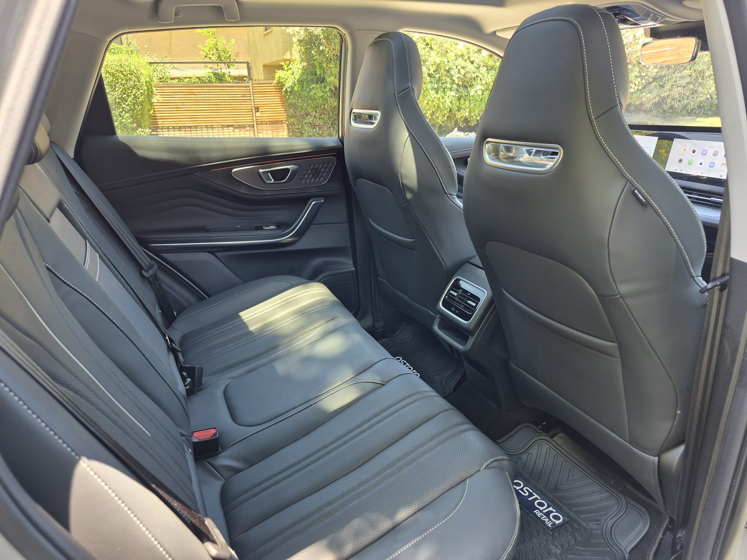 Exeed LX 2025 4WD es premium o no