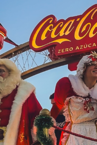 Personajes de Caravana Navideña de Coca-Cola.