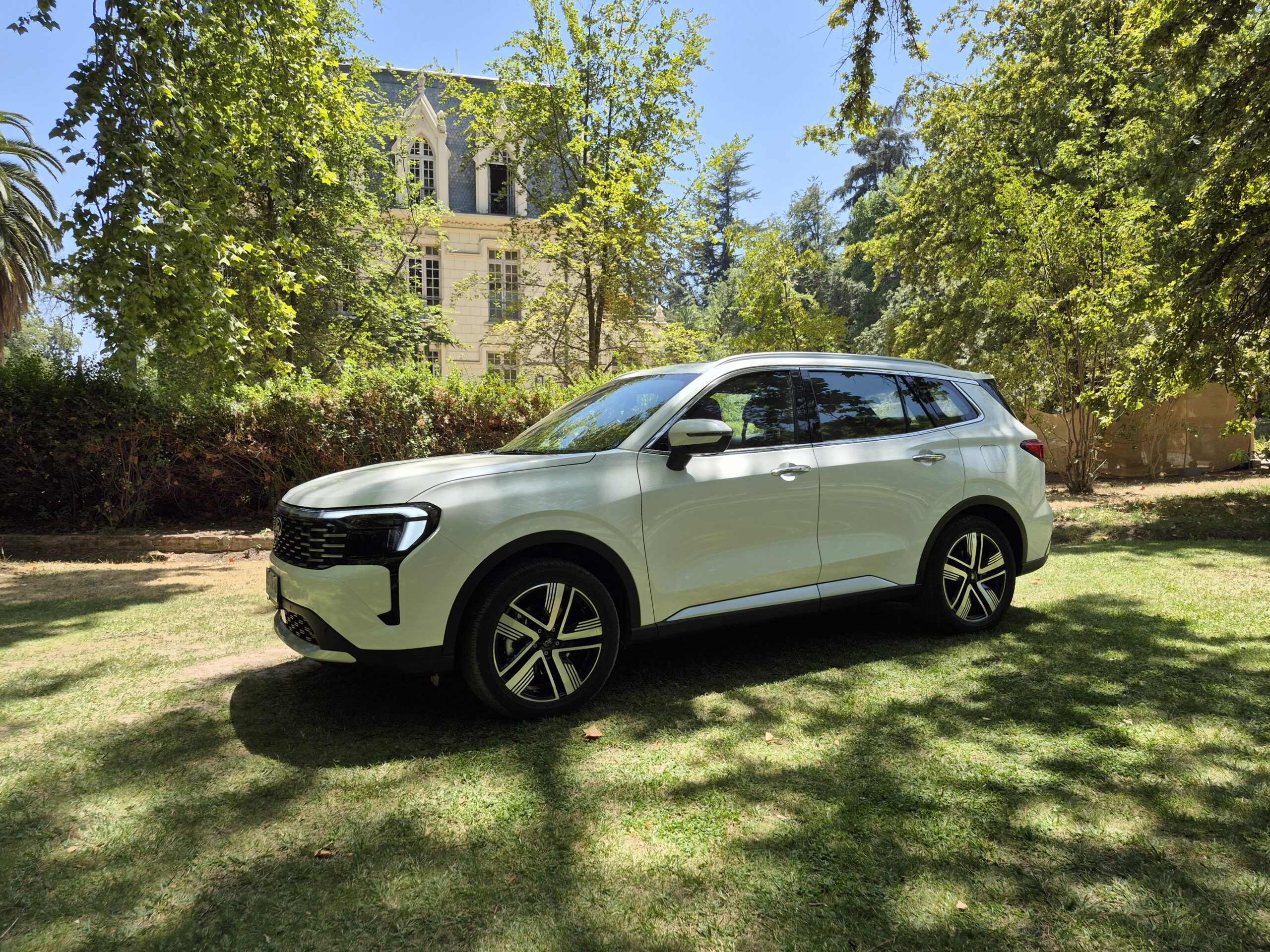 lanzamiento de la Ford Territory Híbrida en Chile