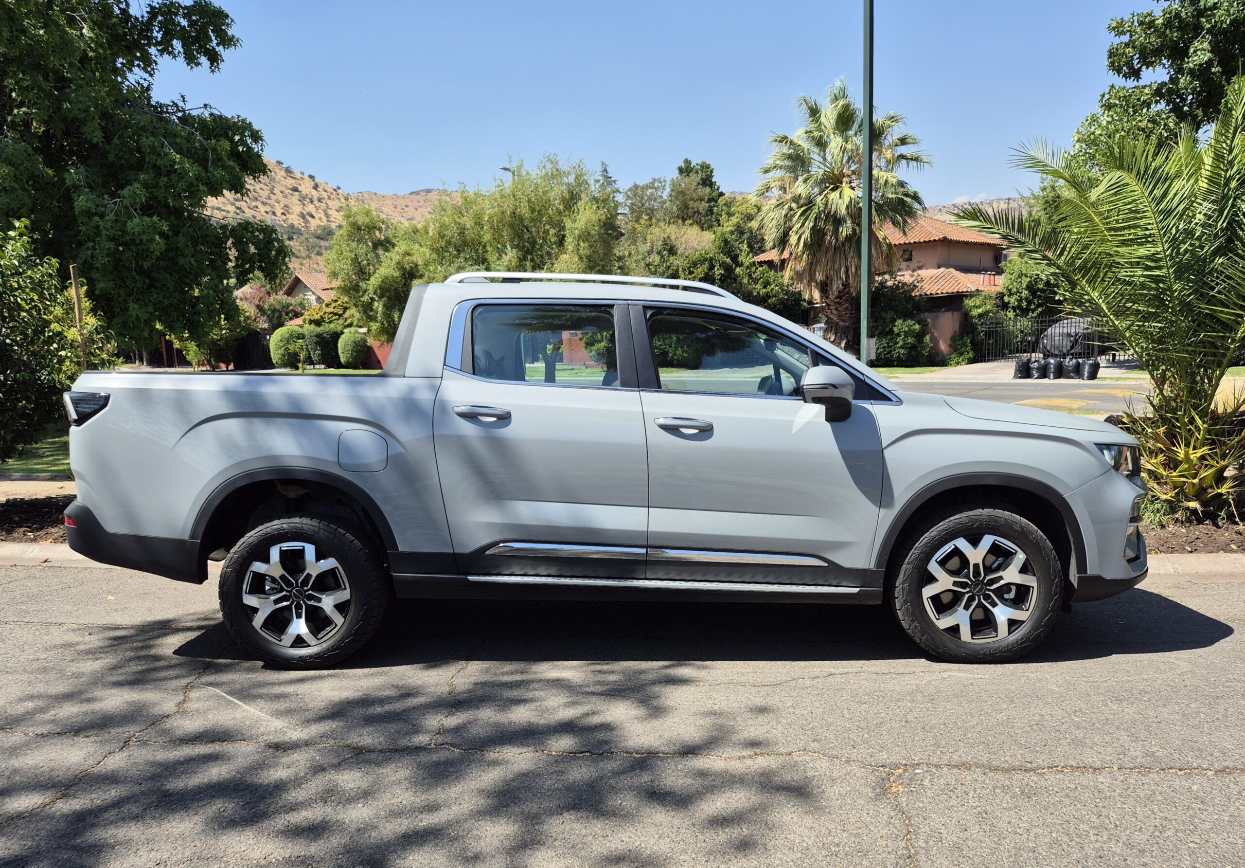 pickup Riddara híbrida enchufable Ultra