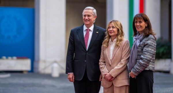 José Antonio Kast en su visita a Europea