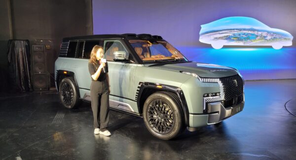 los concesionarios de automóviles estadounidenses quieren excluir a los fabricantes chinos