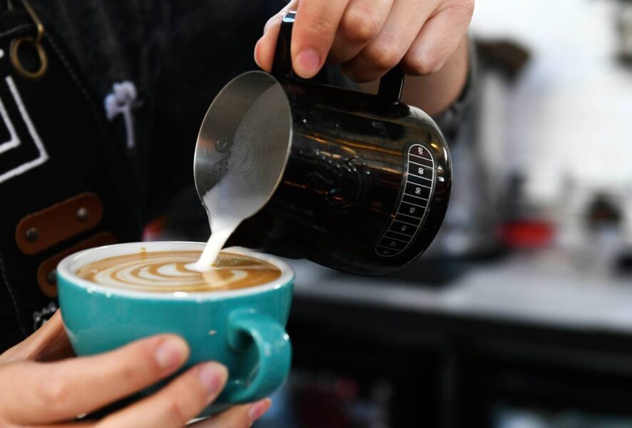 café