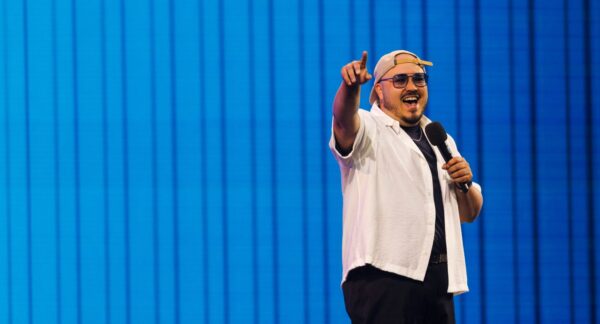 Esteban Düch The Clinic