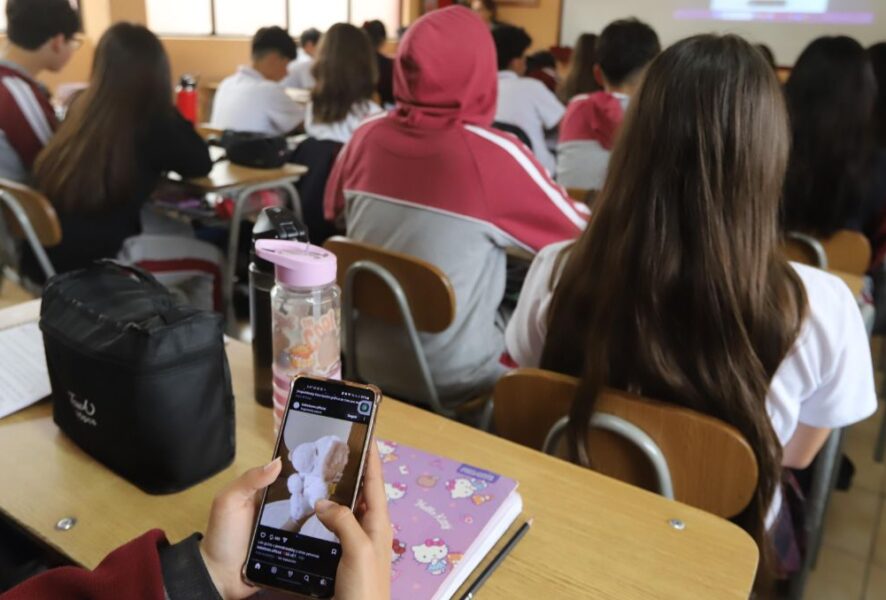 Celulares en colegios