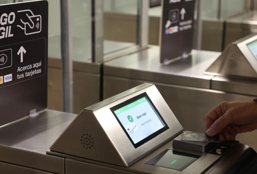 Pago con tarjetas en el metro