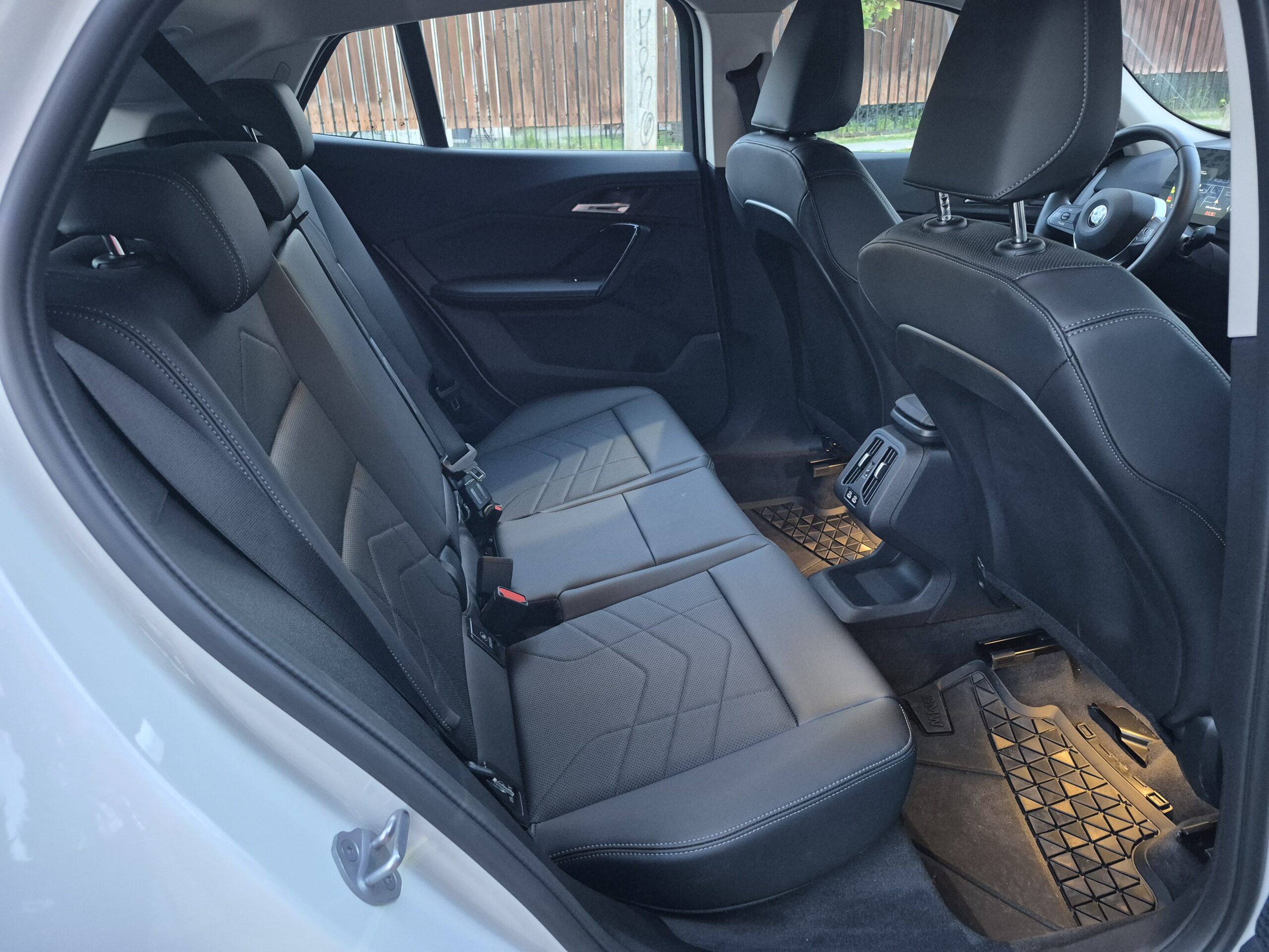 al volante del BMW X2 sDrive20i