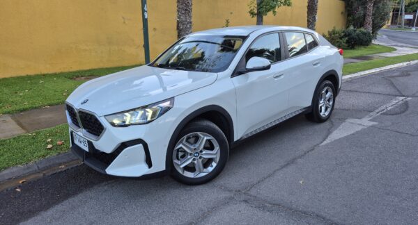 al volante del BMW X2 sDrive20i