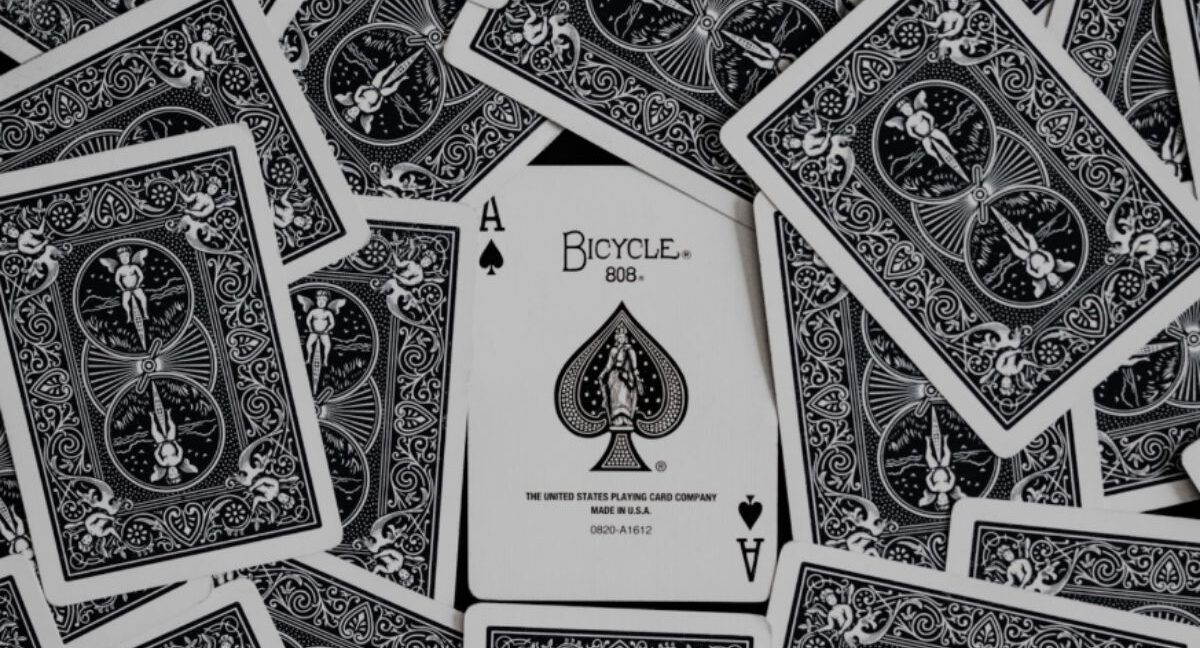 Carta de juegos de casino online.
