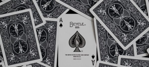 Carta de juegos de casino online.