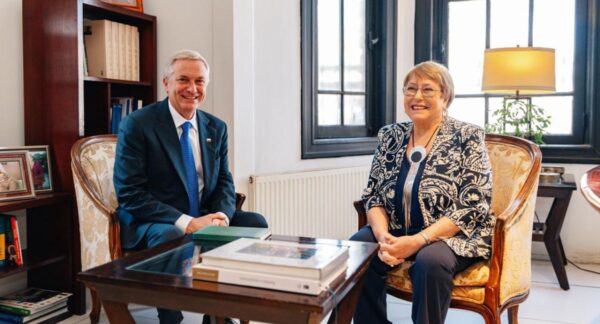 Kast Bachelet