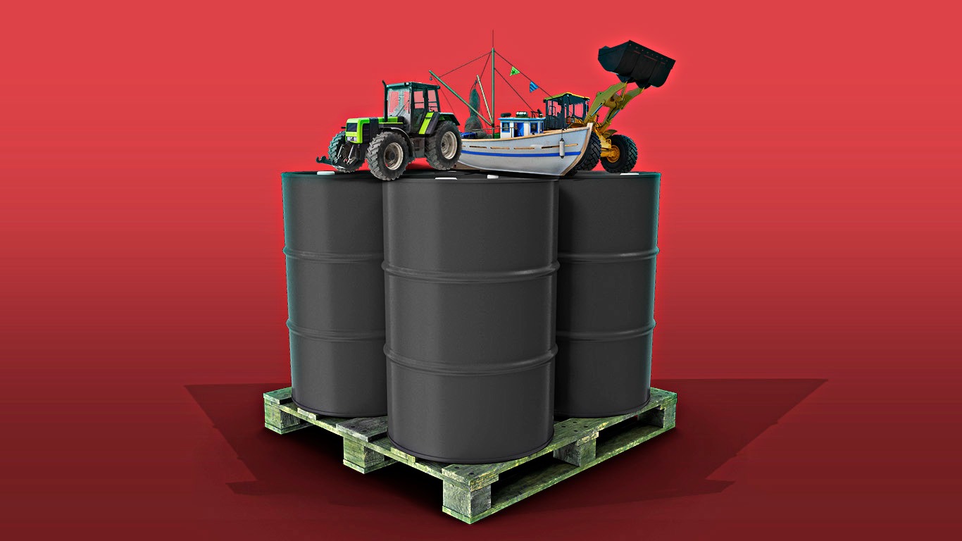 De pescar blanquillo a cosechar avena, pequeños productores analizan cómo el alza del combustible cambiará sus cuentas, rutinas y vida