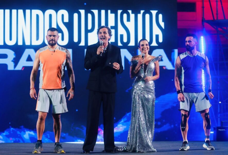 Mundos Opuestos