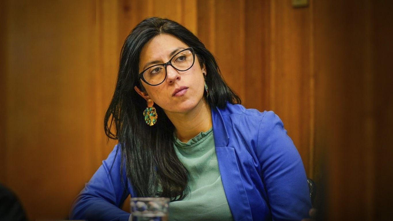 Paulina Zamorano, exencargada del Plan de Búsqueda: “Es un honor que me haya echado un abogado de Pinochet, eso significa que estábamos haciendo muy bien el trabajo”