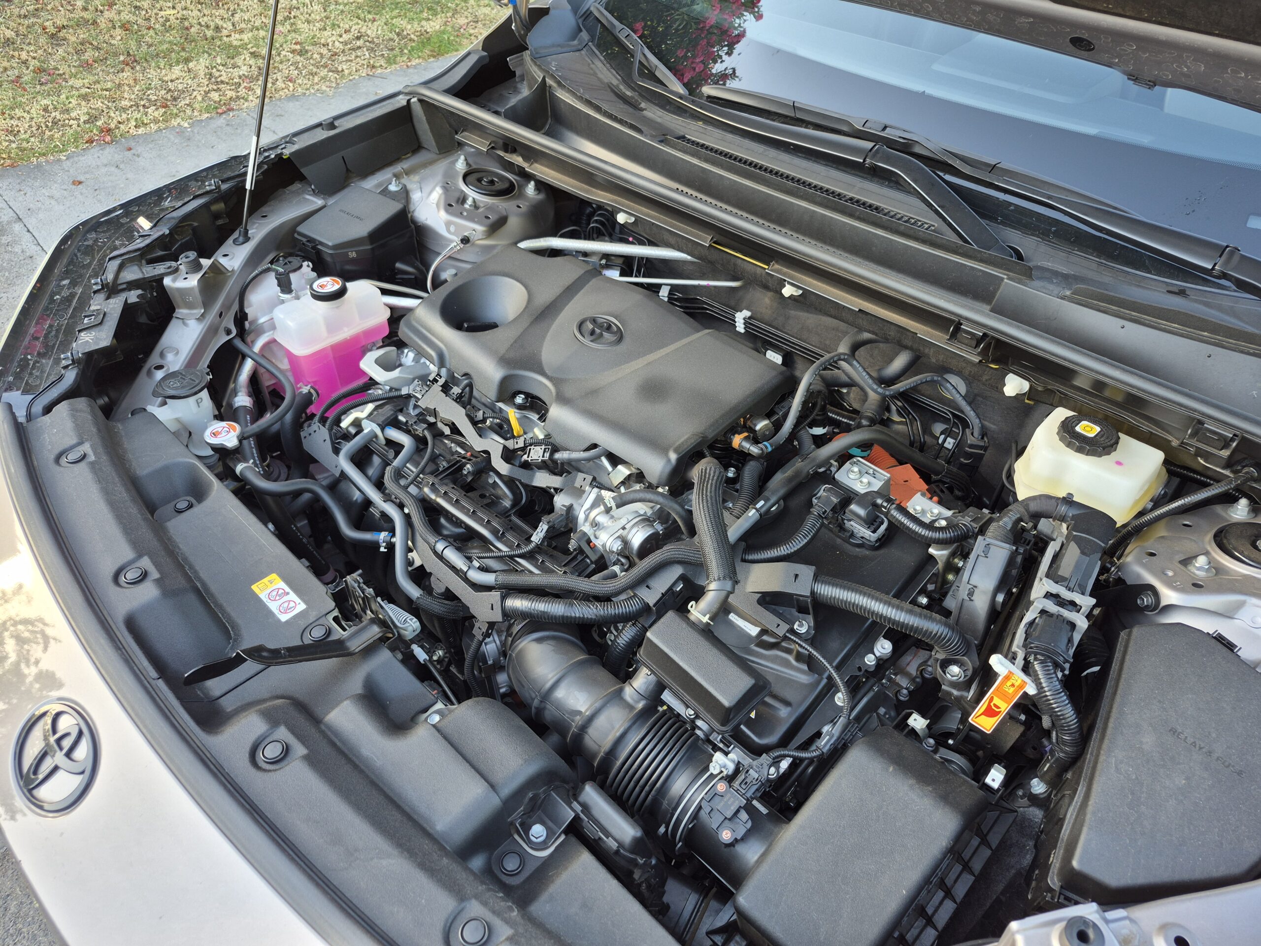 al volante del Toyota RAV4 XSE AWD