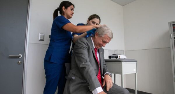 Kast se realiza test de drogas