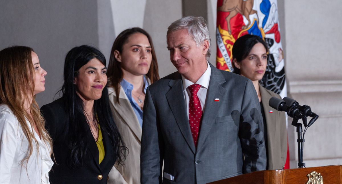 José Antonio Kast y su gabinete