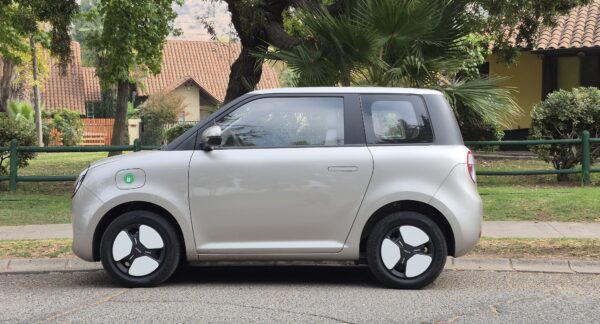 al volante del Changan Lumin