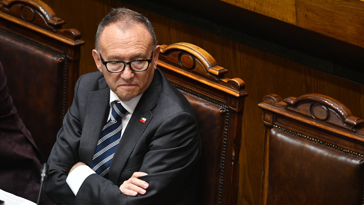 García Ruminot y el primer mes de la administración Kast: “La caída que hemos tenido en las encuestas se ha debido a que tuvimos que subir el precio de los combustibles”