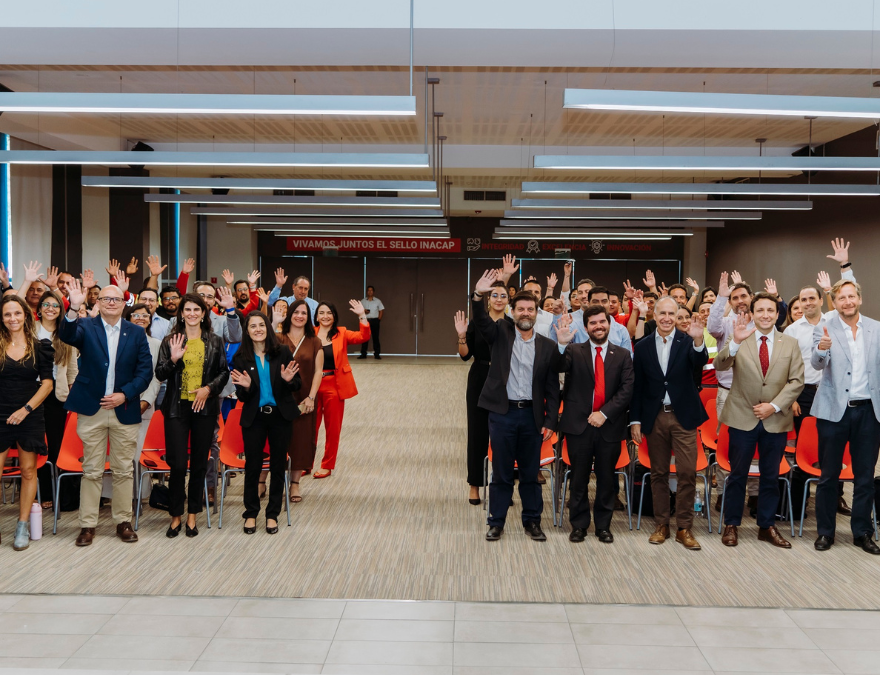 Participantes y gerentes de Coca Cola en el Proyecto Impulso