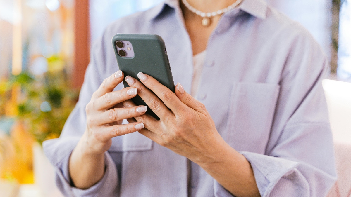 Planes moviles en Chile: qué es la eSIM y por qué suma usuarios