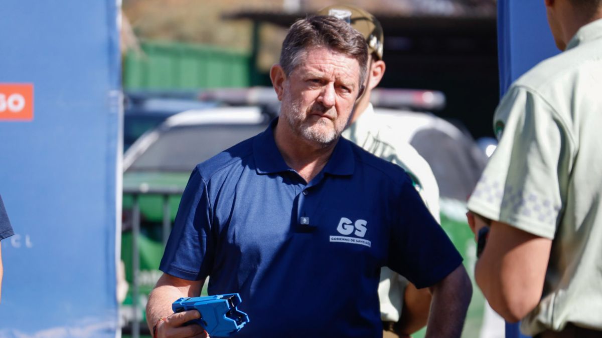 Orrego responde a Arrau por paralización de obras del GAM y emplaza al Gobierno: “Las crisis pasan, pero el daño a la ciudad queda”