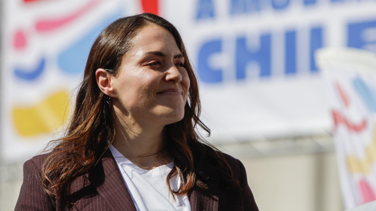 “La prioridad uno del Mindep ahora va a ser entregarle ropa linda a los deportistas”: la nueva declaración de Natalia Duco que levanta críticas en su contra