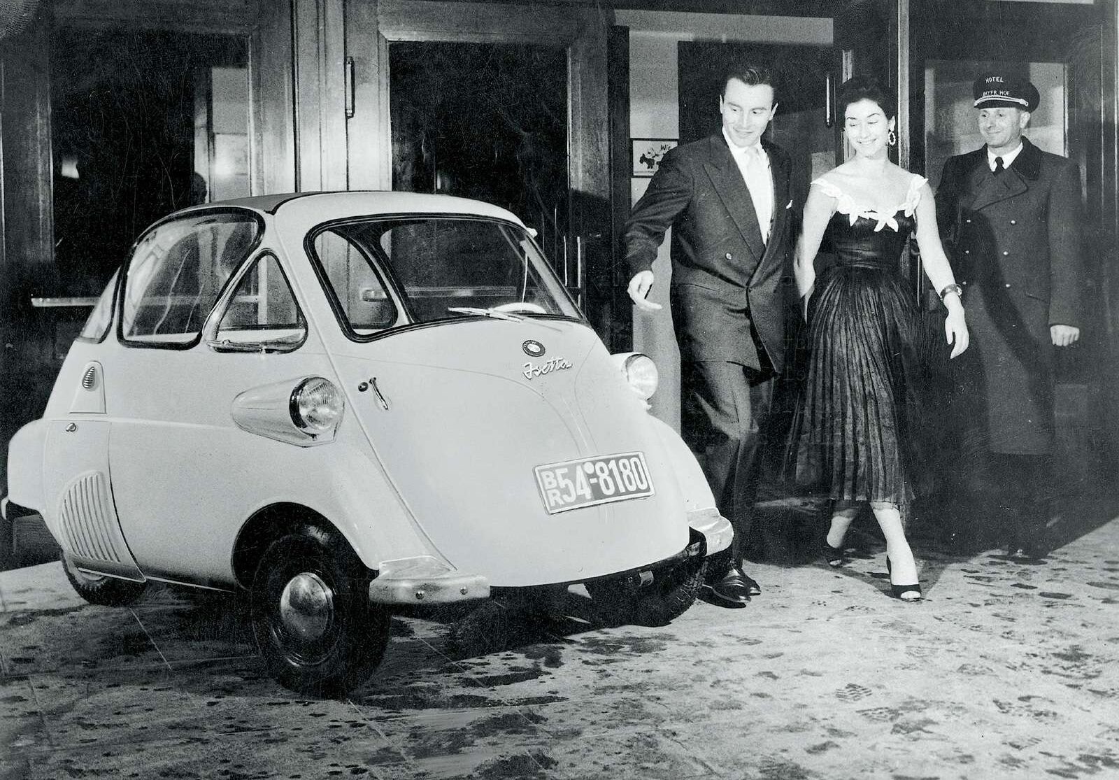 autos más feos de la historia