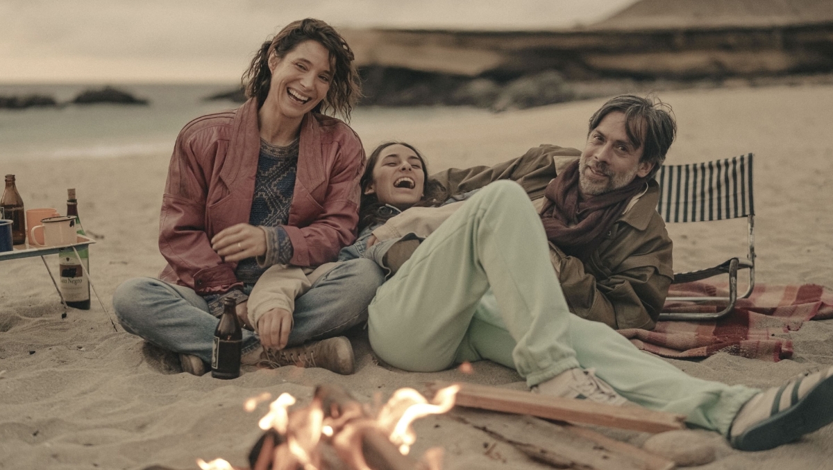 Adolescencia, transición y despertar en el Chile de los 90′: “Cuerpo Celeste”, la nueva película de Nayra Ilic García que llega a los cines del país