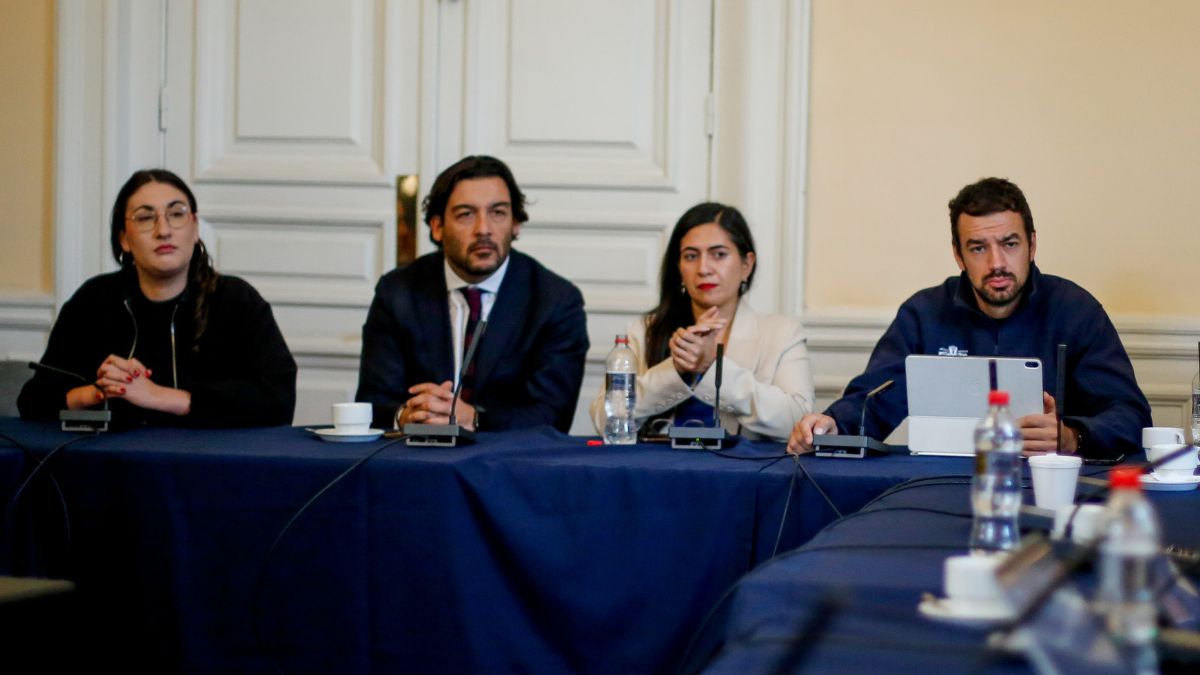 Oposición se articula contra Ley de Reconstrucción del Gobierno y asegura que se trata de “una reforma tributaria encubierta”