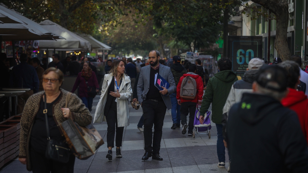 La proyección que apunta a rebajar la semana laboral de cinco a tres días con la IA como actor decisivo